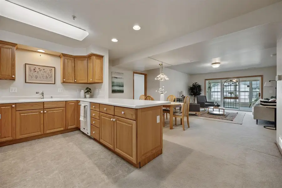 2601 Hickory Trl, Iowa City, IA 52245 - Image #3