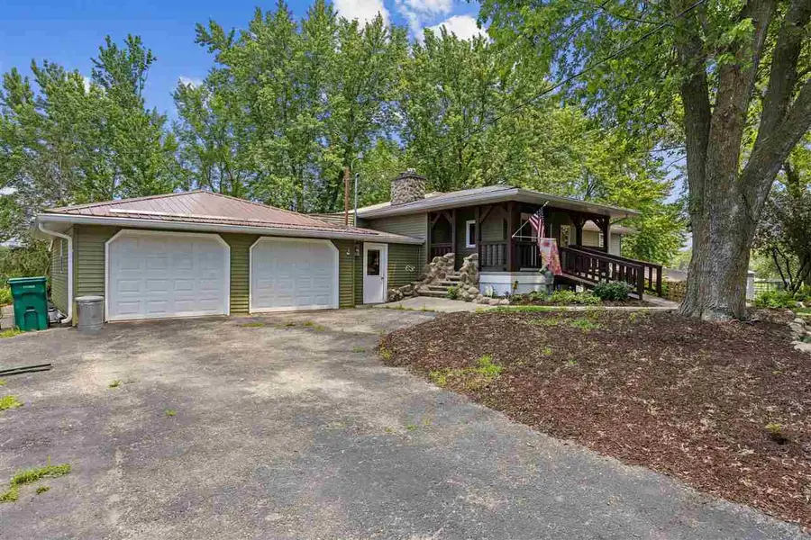 1997 206th St, Independence, IA 50644 - Image #2