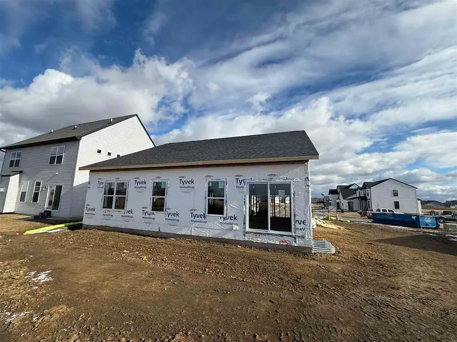 1275 Eisenhower Blvd., North Liberty, IA 52317 - Image #3