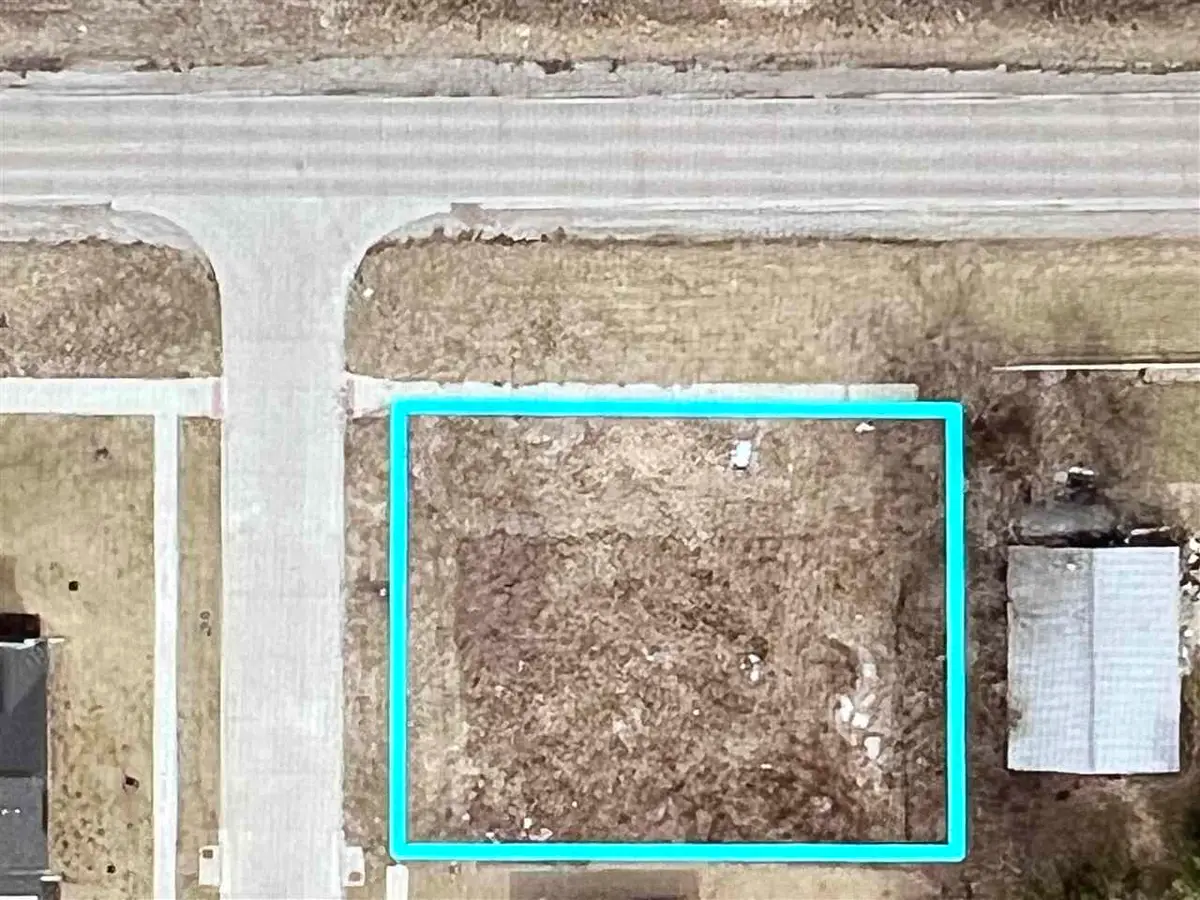 850 Thunder Gulch Rd, Iowa City, IA 52240 - Image #1