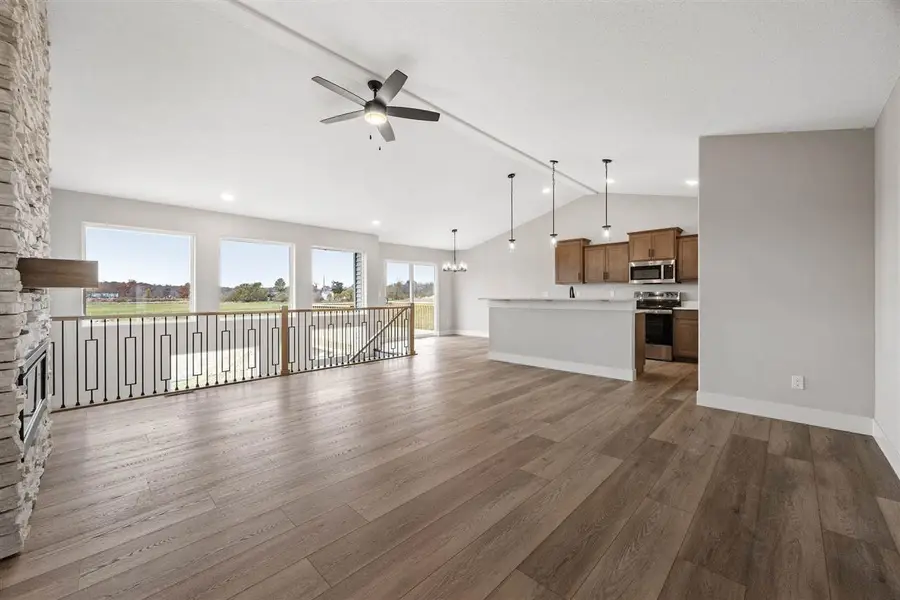 3660 Mclain Way, Hiawatha, IA 52233 - Image #2