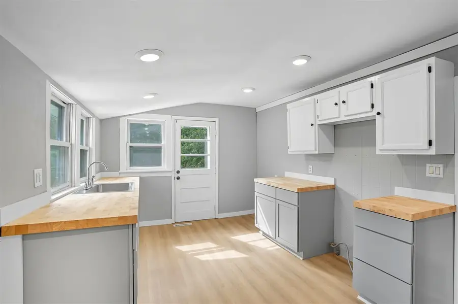 106 E Harlen, Mount Pleasant, IA 52641 - Image #2