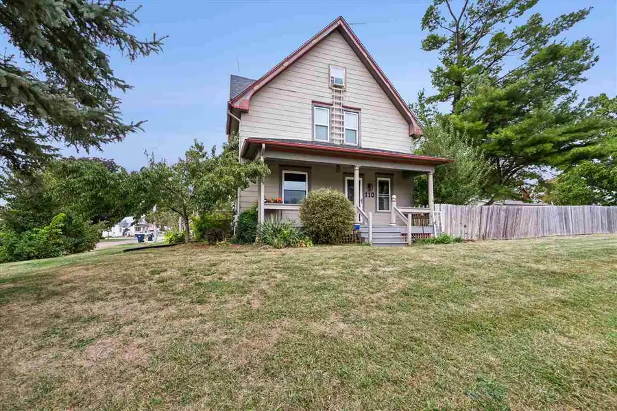 110 NE Division Street, Swisher, IA 52338 - Image #2