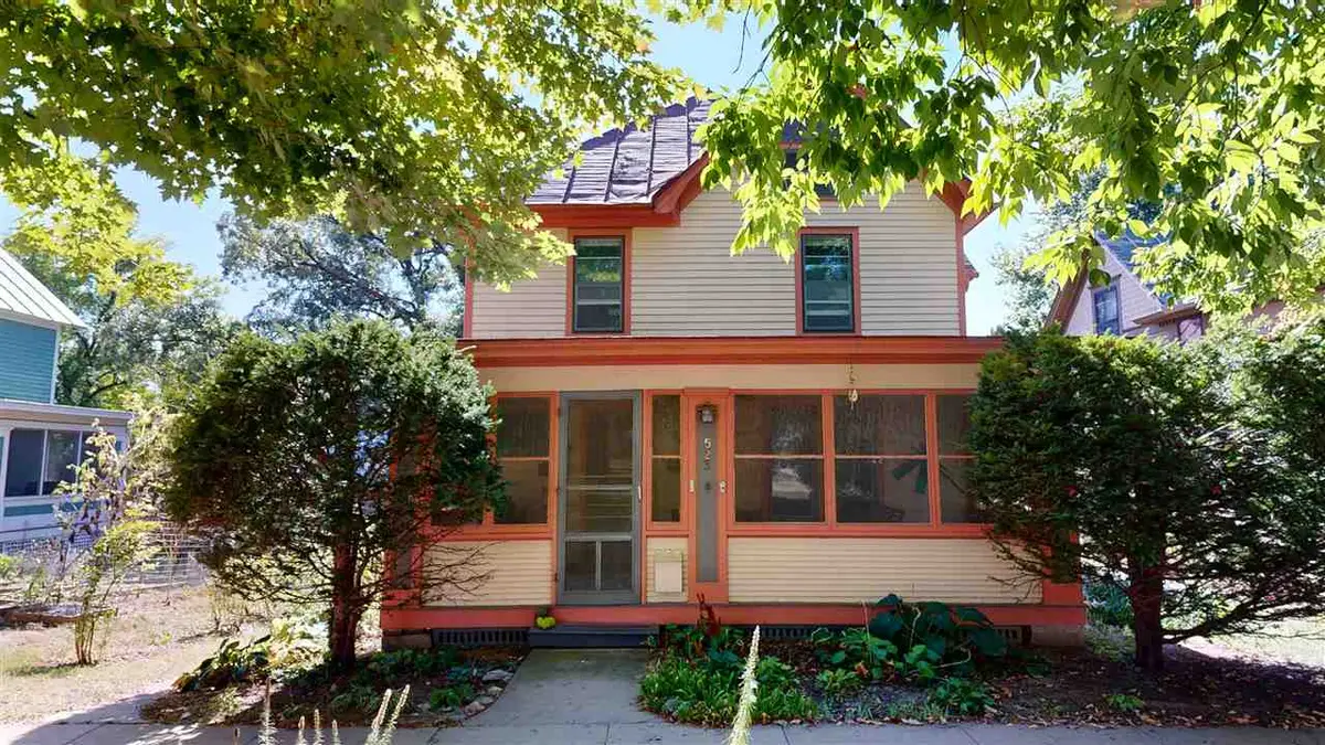 523 Brown St, Iowa City, IA 52245 - Image #1