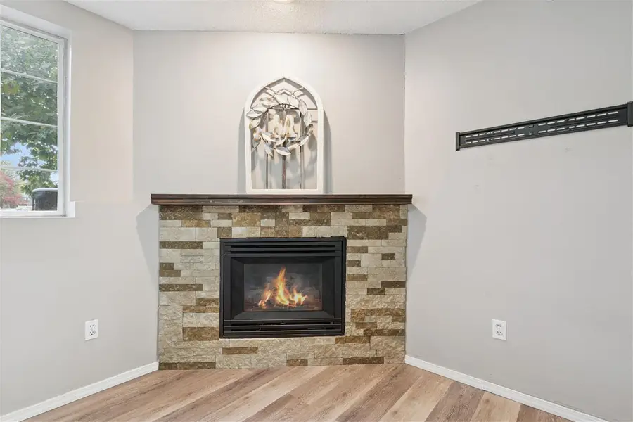 144 Elm Ridge Dr, North Liberty, IA 52317 - Image #3