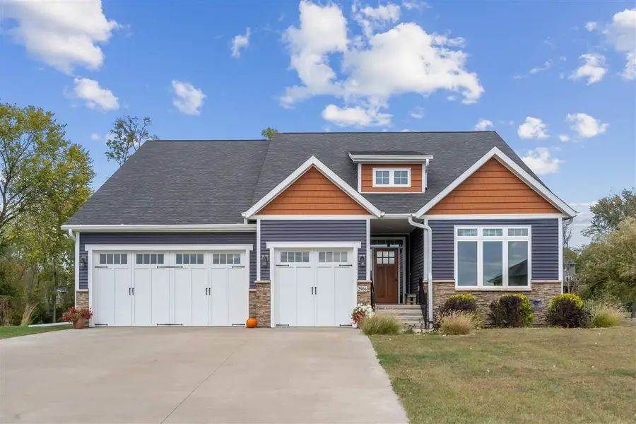 2906 Sydney Ct NE, Swisher, IA 52338 - Image #2