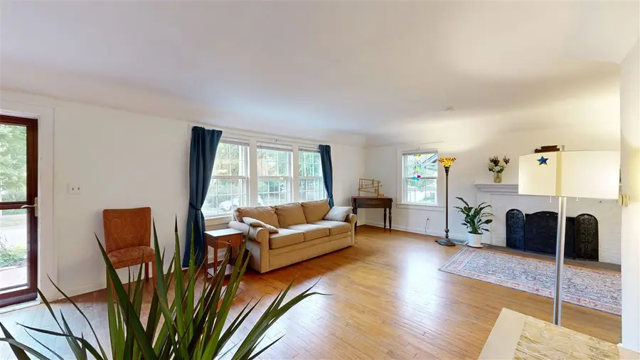 1519 Center Ave, Iowa City, IA 52240 - Image #3