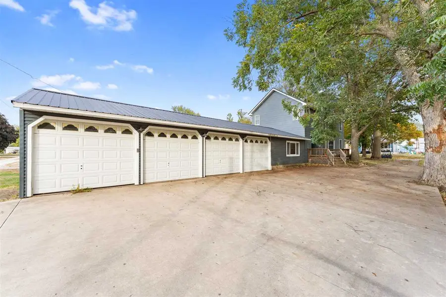 106 S Clark St, Winfield, IA 52659 - Image #3