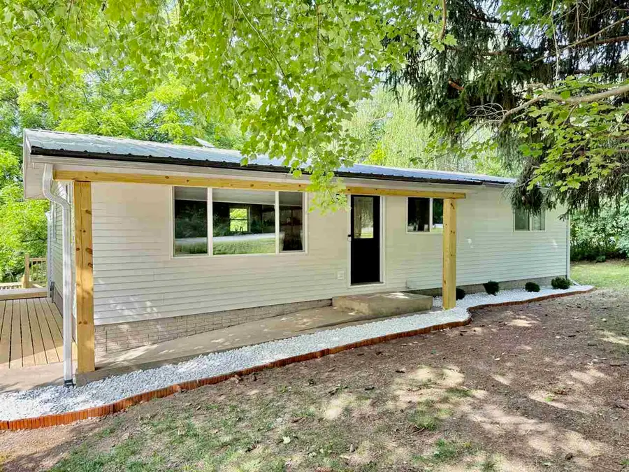 2765 Anchorage Rd NE, Solon, IA 52333 - Image #2