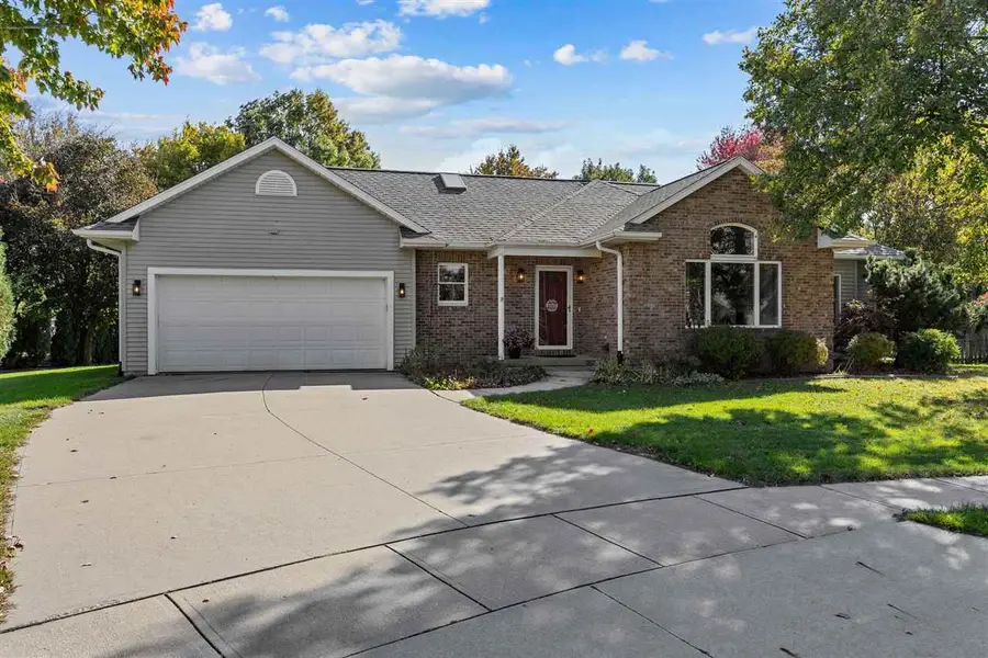 73 Durango Pl, Iowa City, IA 52246 - Image #2