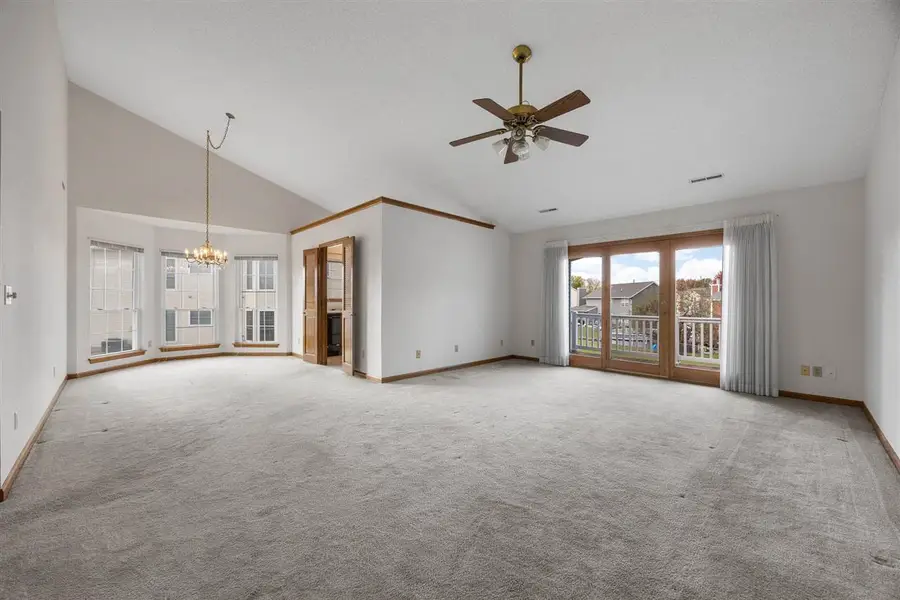 3460 Willowridge Rd, Marion, IA 52302 - Image #2