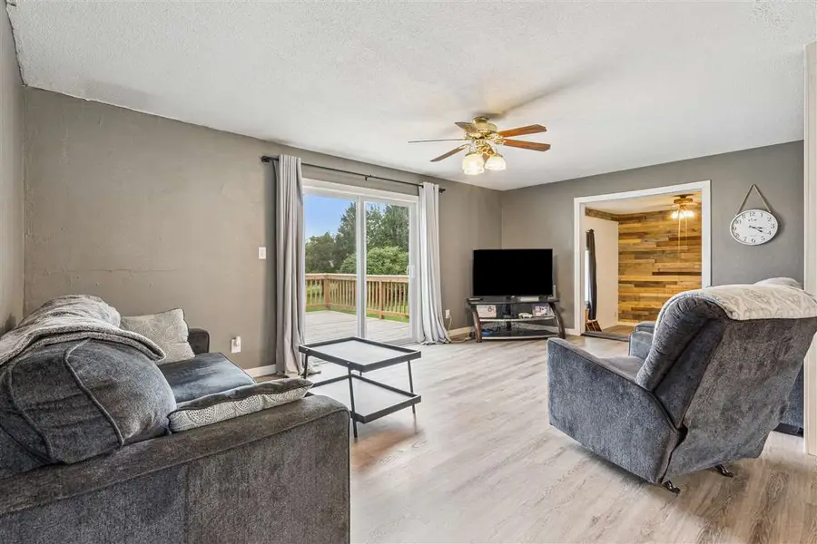 404 Main St NW, Shellsburg, IA 52332 - Image #3