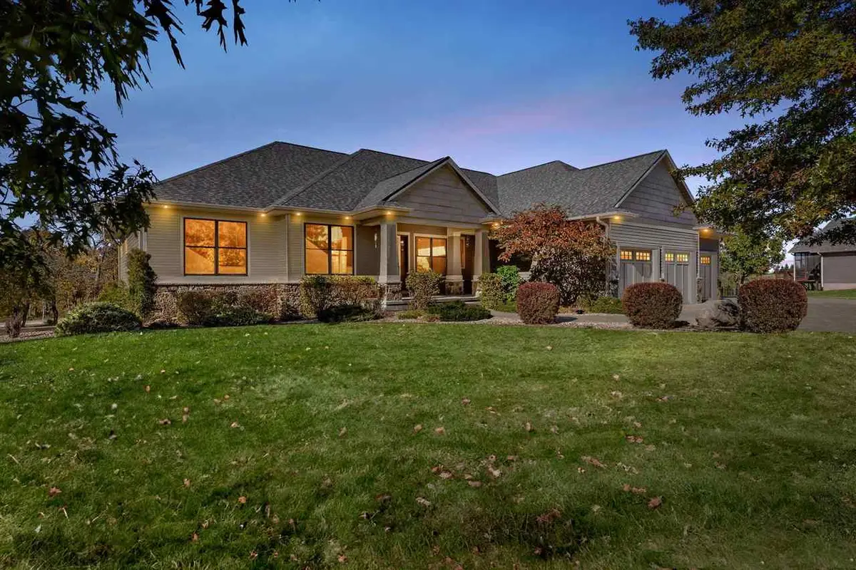 1344 Spring Ridge Ct. NE, Swisher, IA 52338 - Image #1