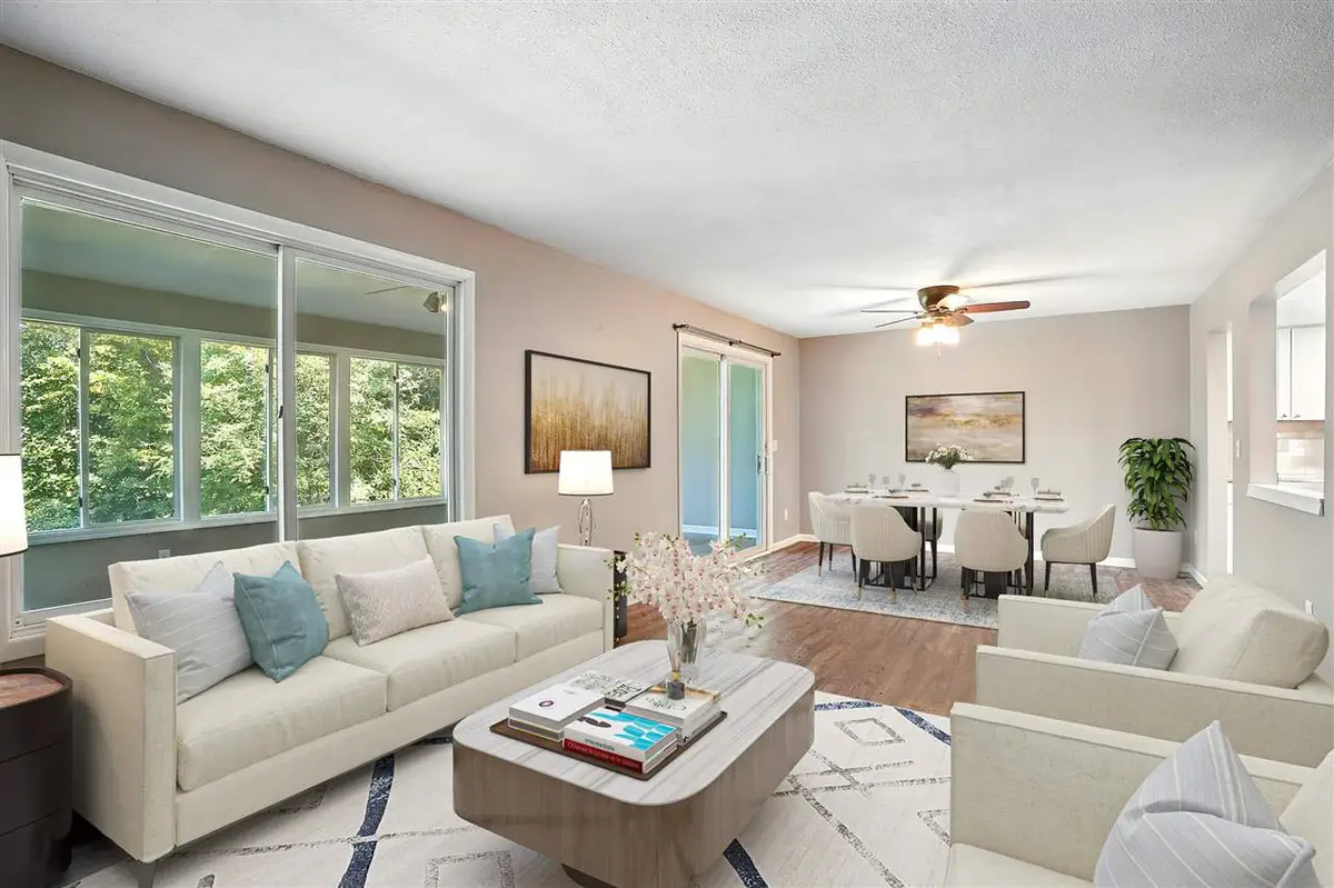 1759 Applewood Pl NE, Cedar Rapids, IA 52402 - Image #1