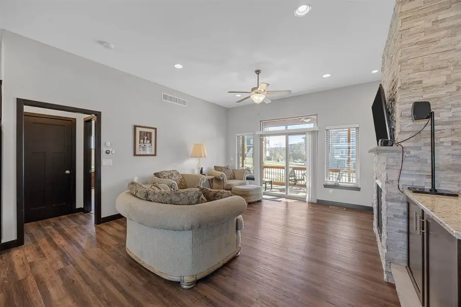 2865 Blue Sage Dr, Coralville, IA 52241 - Image #2