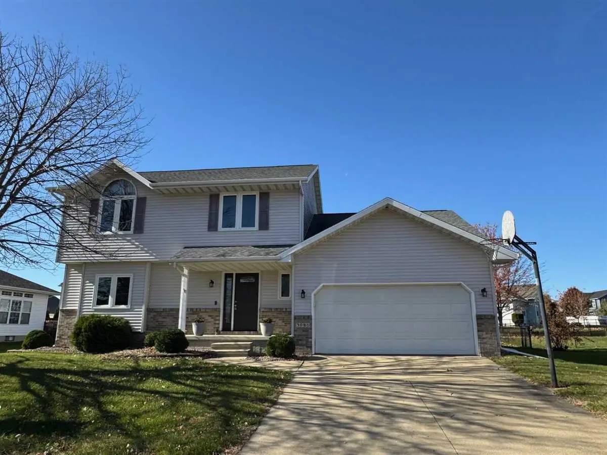 3090 Primrose St, Marion, IA 52302 - Image #1