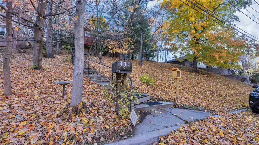 435 Lee St, Iowa City, IA 52246 - Image #3