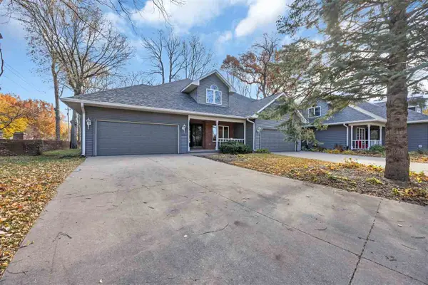 1002 Marcy St, Iowa City, IA 52240