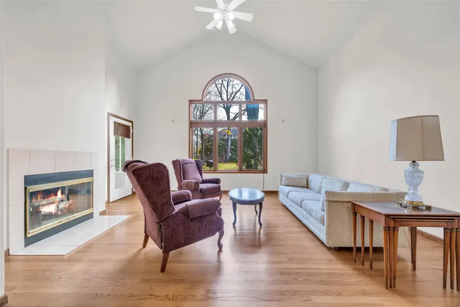 1002 Marcy St, Iowa City, IA 52240 - Image #3