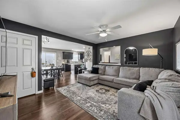 2908 SW Riviera St, Cedar Rapids, IA 52404