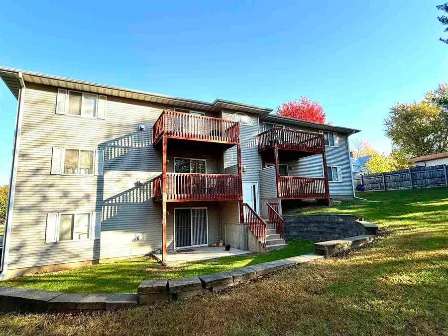 121-139 Northridge Drive, West Branch, IA 52358 - Image #3