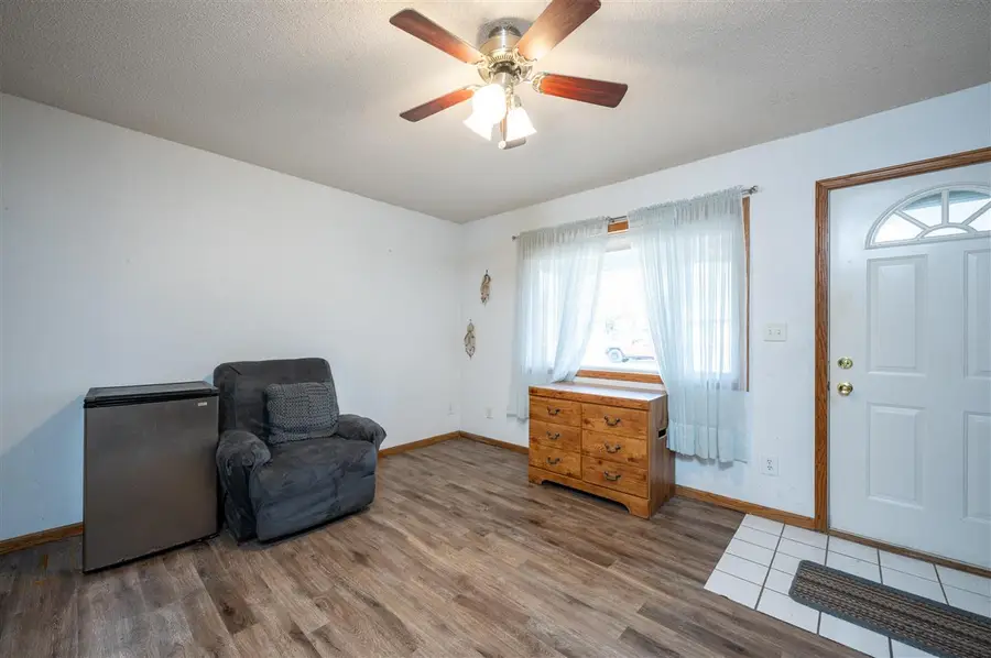 2201 California Ave, Iowa City, IA 52240 - Image #2