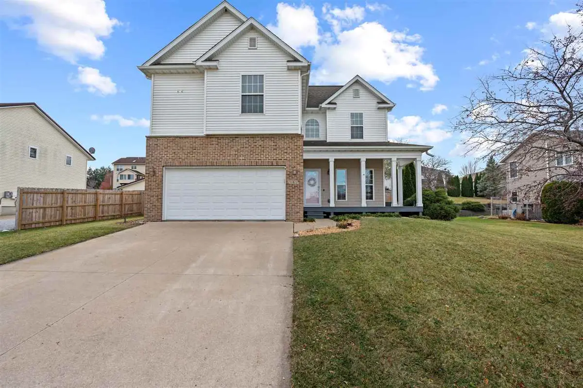 141 Orchard St SW, Swisher, IA 52338 - Image #1