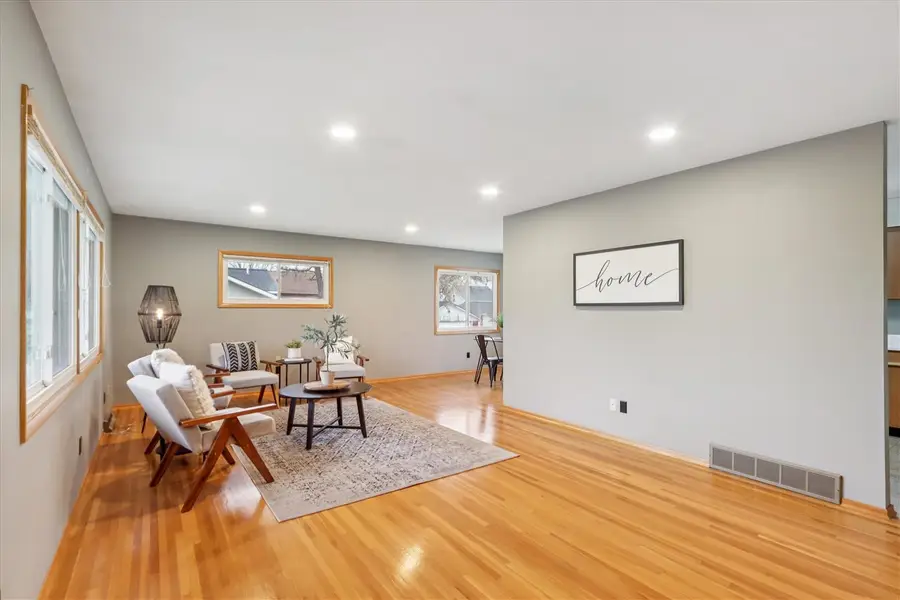 205 E Washington Street, Norway, IA 52318 - Image #3