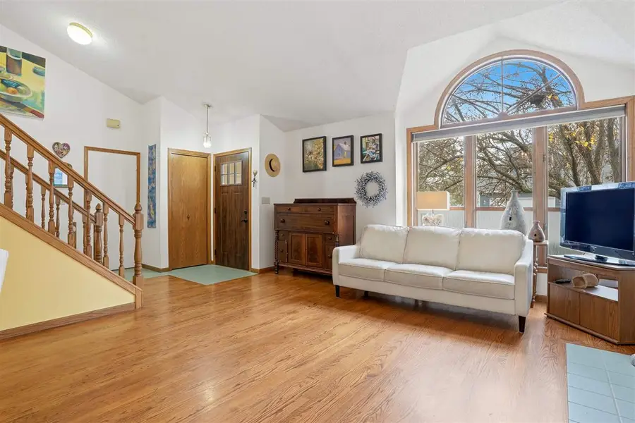 1319 Chamberlain Dr, Iowa City, IA 52240 - Image #3