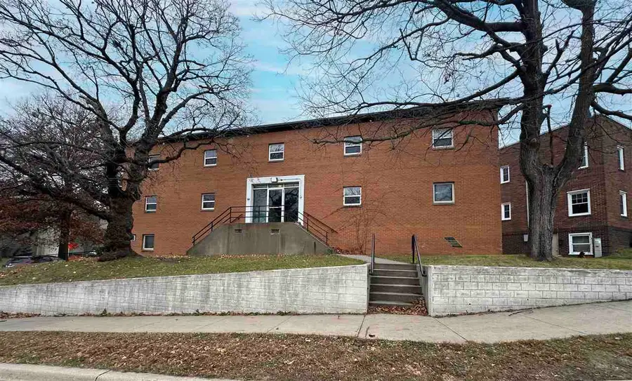 5 Woolf Ave, Iowa City, IA 52240 - Image #3