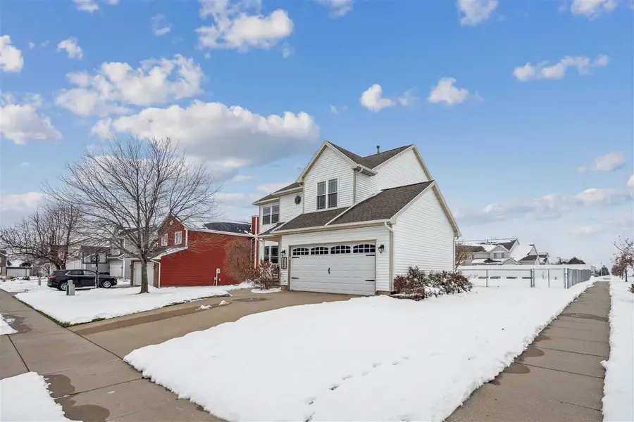 3490 Whitehall Ave, Marion, IA 52302 - Image #2
