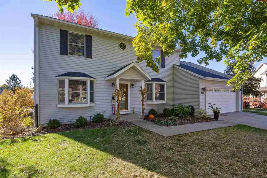 830 Elliott Ct, Iowa City, IA 52246 - Image #3