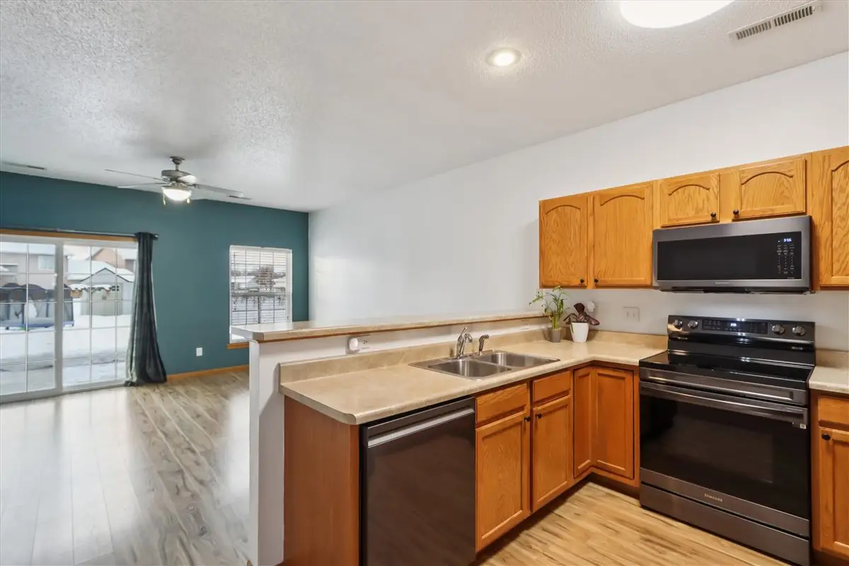 158 Primrose Ct., Iowa City, IA 52240 - Image #1