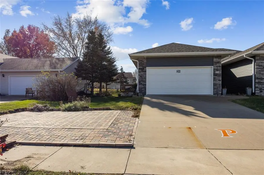 151 Alan Ave, Swisher, IA 52338 - Image #2