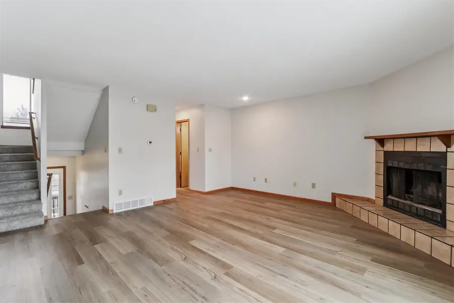 616 Westwinds Drirve, Iowa City, IA 52246 - Image #3