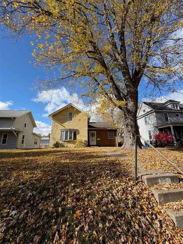 404 Busch St, Muscatine, IA 52761 - Image #3