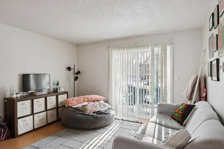 2631 Westwinds Dr, Iowa City, IA 52246 - Image #2