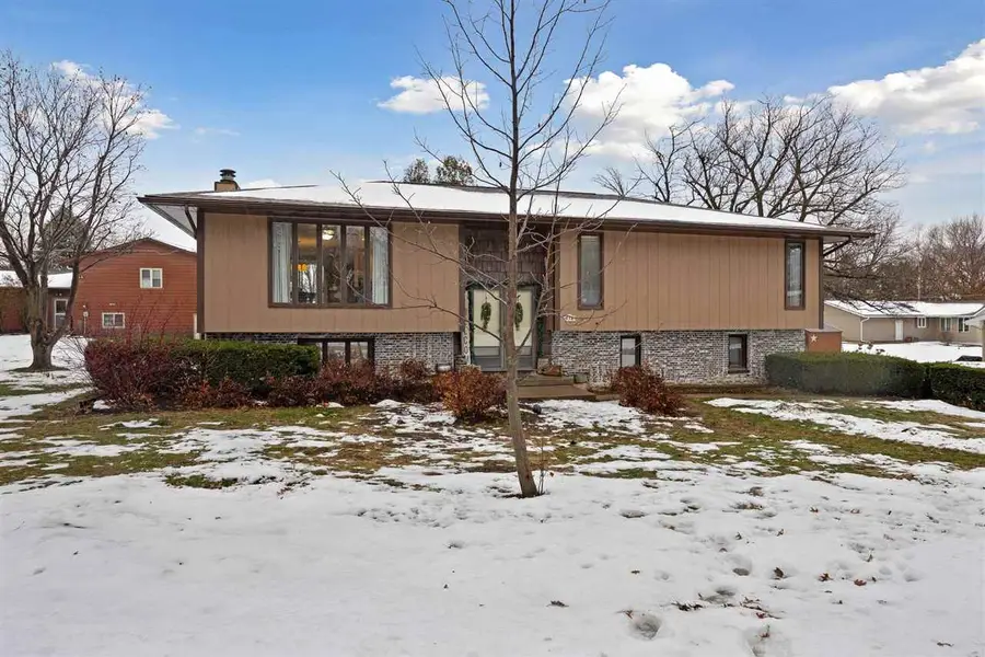 914 8th St., Kalona, IA 52247 - Image #2