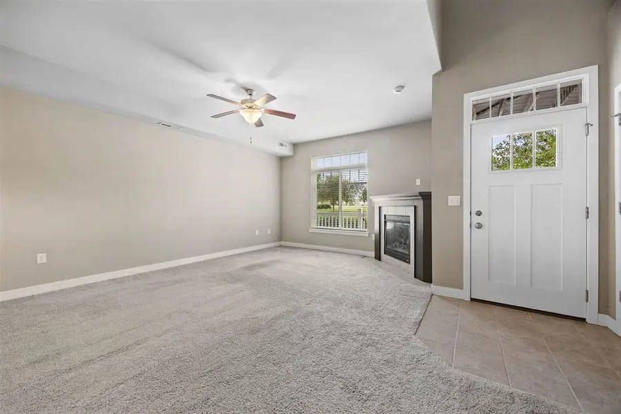 458 Charlotte Ln, Iowa City, IA 52245 - Image #3