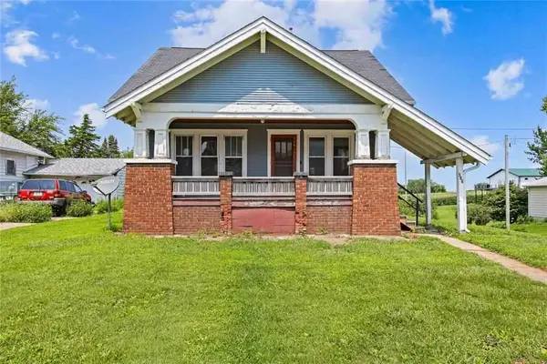 506 W 9th Street, Tipton, IA 52772