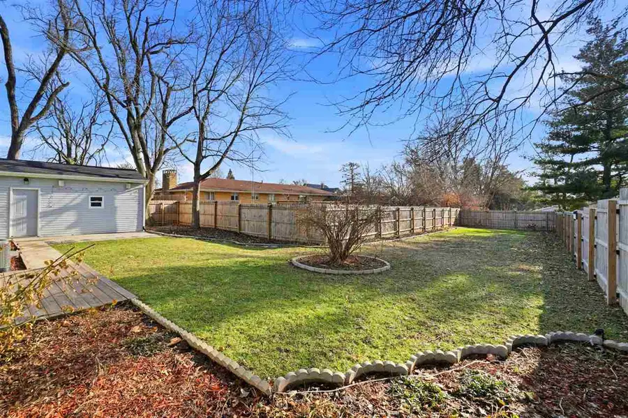 515 W Monroe St, Washington, IA 52353 - Image #2