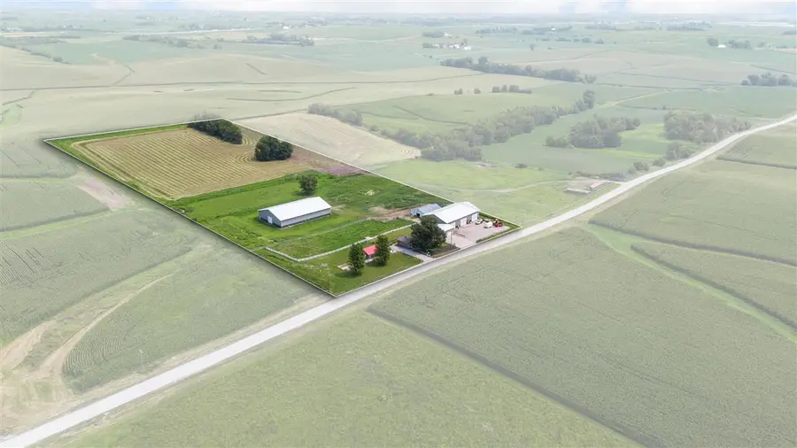 5424 400th St SE, Iowa City, IA 52240 - Image #3