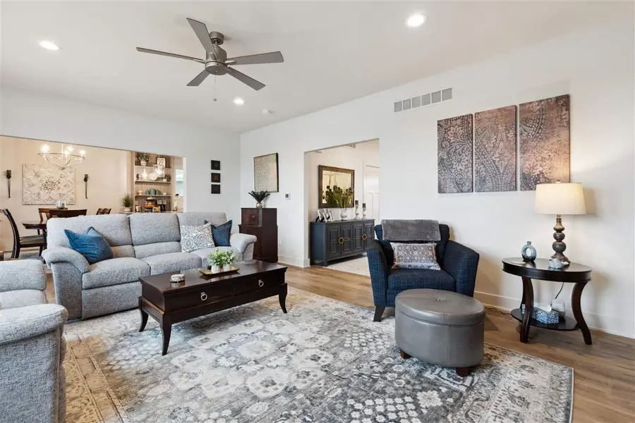 6121 NE Sherman Dr, Ankeny, IA 50021 - Image #3