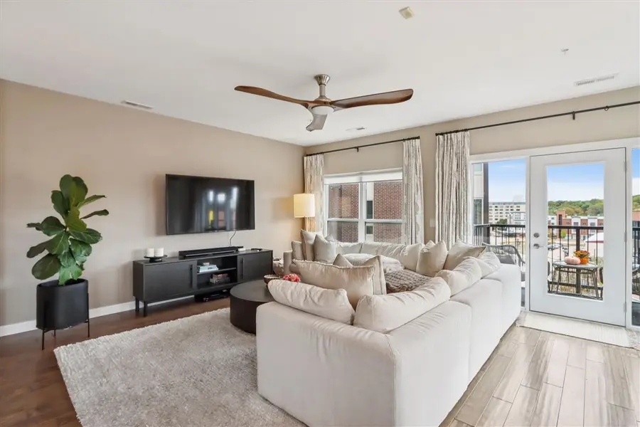 901 E 2nd Ave, Coralville, IA 52241 - Image #3