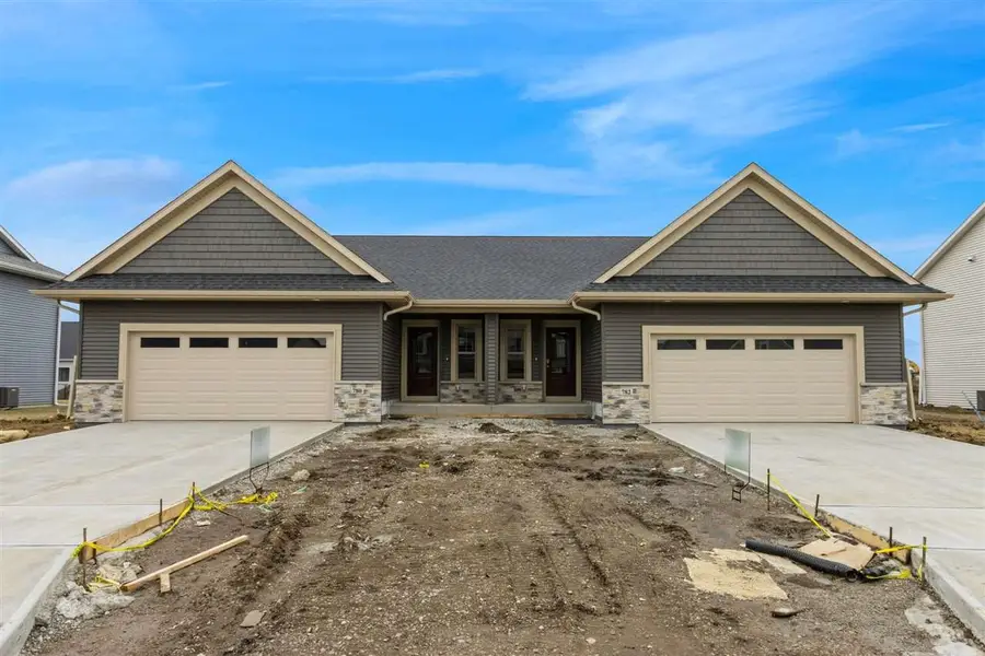 1013 Highland Trl, Solon, IA 52333 - Image #3