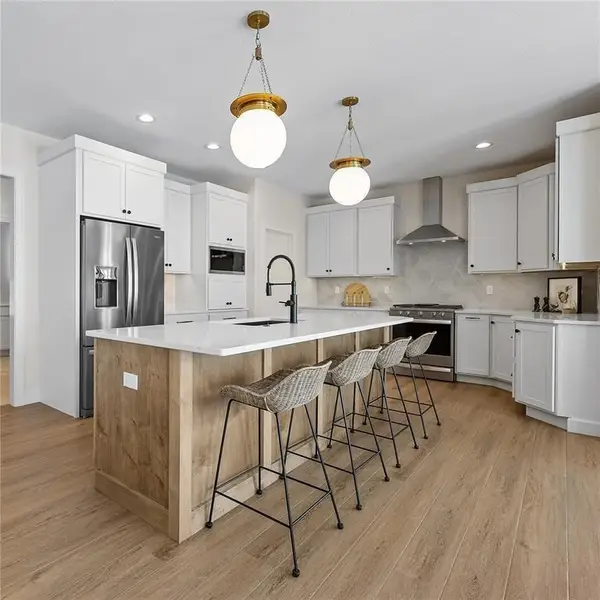 980 17th St SW, Mt Vernon, IA 52314