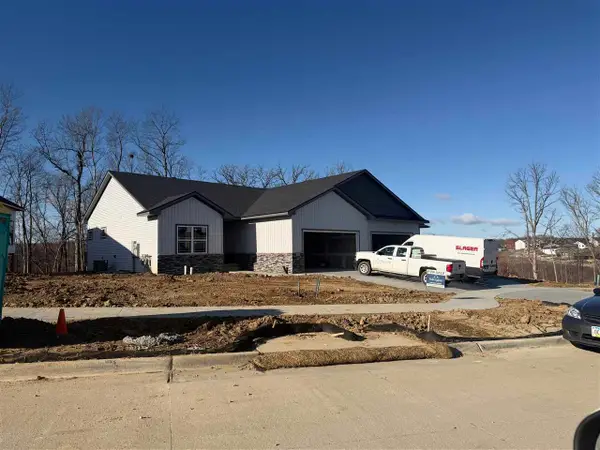 675 Maclan Ct, Iowa City, IA 52246