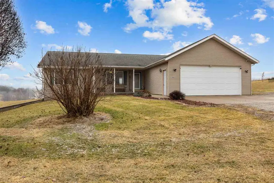 3143 190th St, Ainsworth, IA 52201 - Image #2