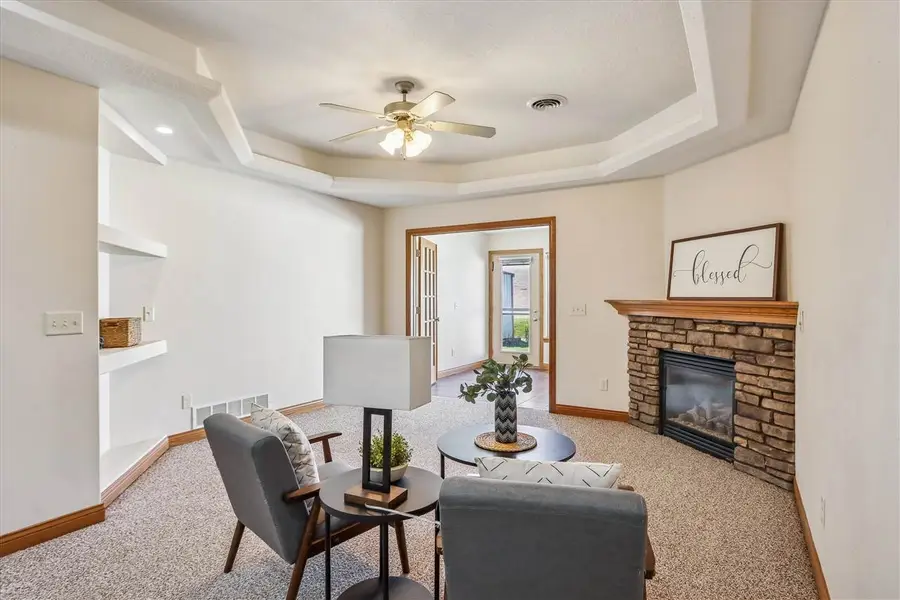 112B Bailey Park Road, Williamsburg, IA 52361 - Image #2