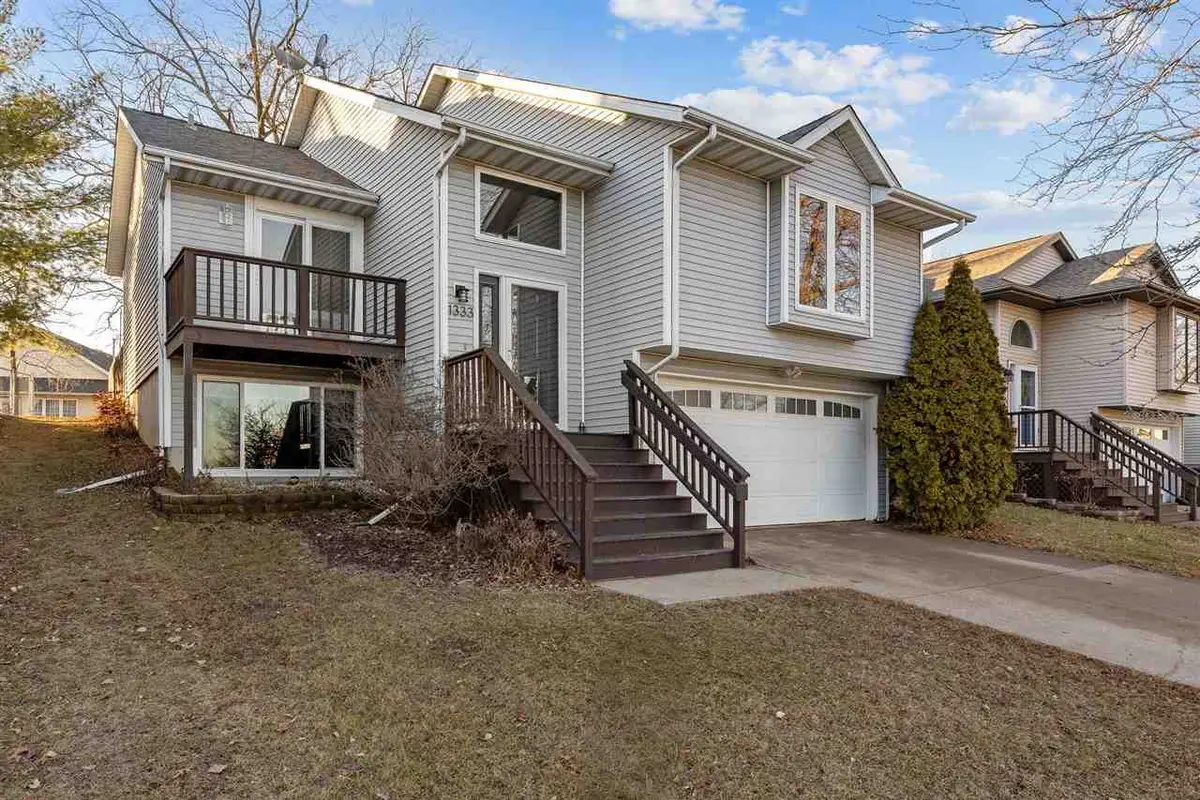 1333 Coll Dr, Iowa City, IA 52246 - Image #1